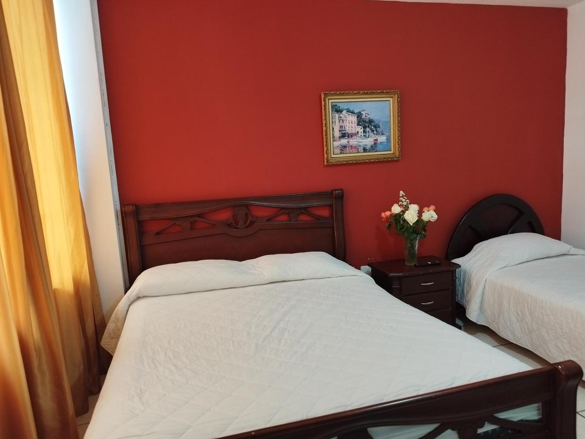 Hotel Puerta Del Sol Santo Domingo de los Colorados Dış mekan fotoğraf