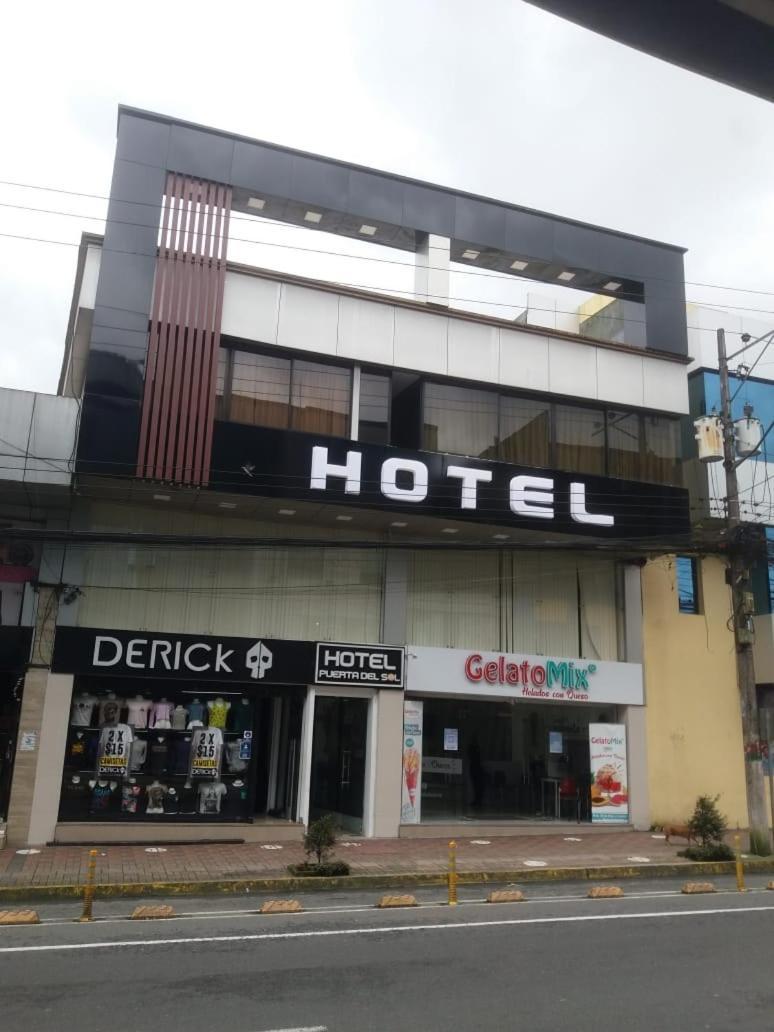 Hotel Puerta Del Sol Santo Domingo de los Colorados Dış mekan fotoğraf